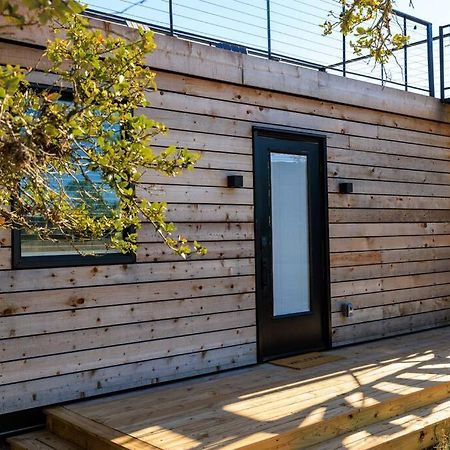New! The Texas Longhorn-Luxury Container Home Fredericksburg Bagian luar foto