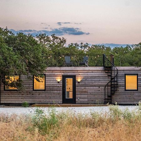 New! The Texas Longhorn-Luxury Container Home Fredericksburg Bagian luar foto